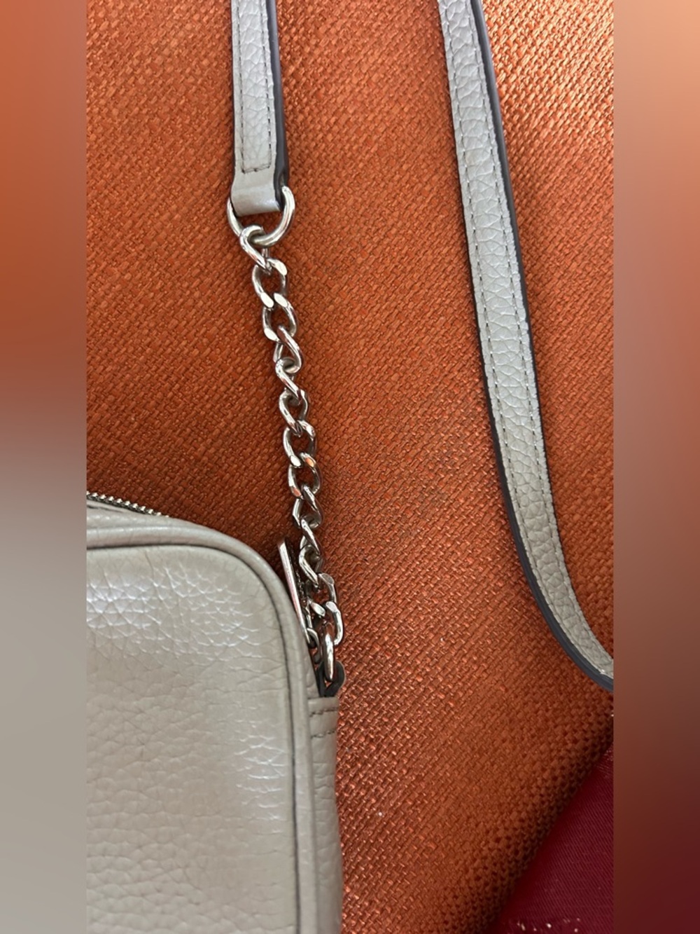 Michael Kors Grey Crossbody w/silver Plate & Chain Strap EUC - Picture 9 of 10